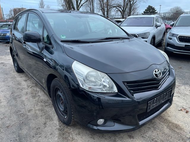 Toyota Verso Executive (7 Sitza) Scheckheftgepflegt