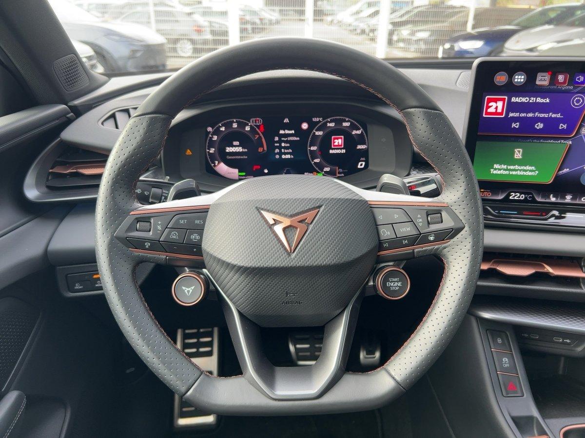 Cupra Terramar 1.5 eTSI DSG MATRIX+AHK+PANO+ACC+ALCAN