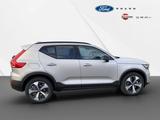Volvo XC40 B4 DCT Plus Dark +19" +FS-/LR-/Sitzhzg +RFK - silberne Volvo XC40