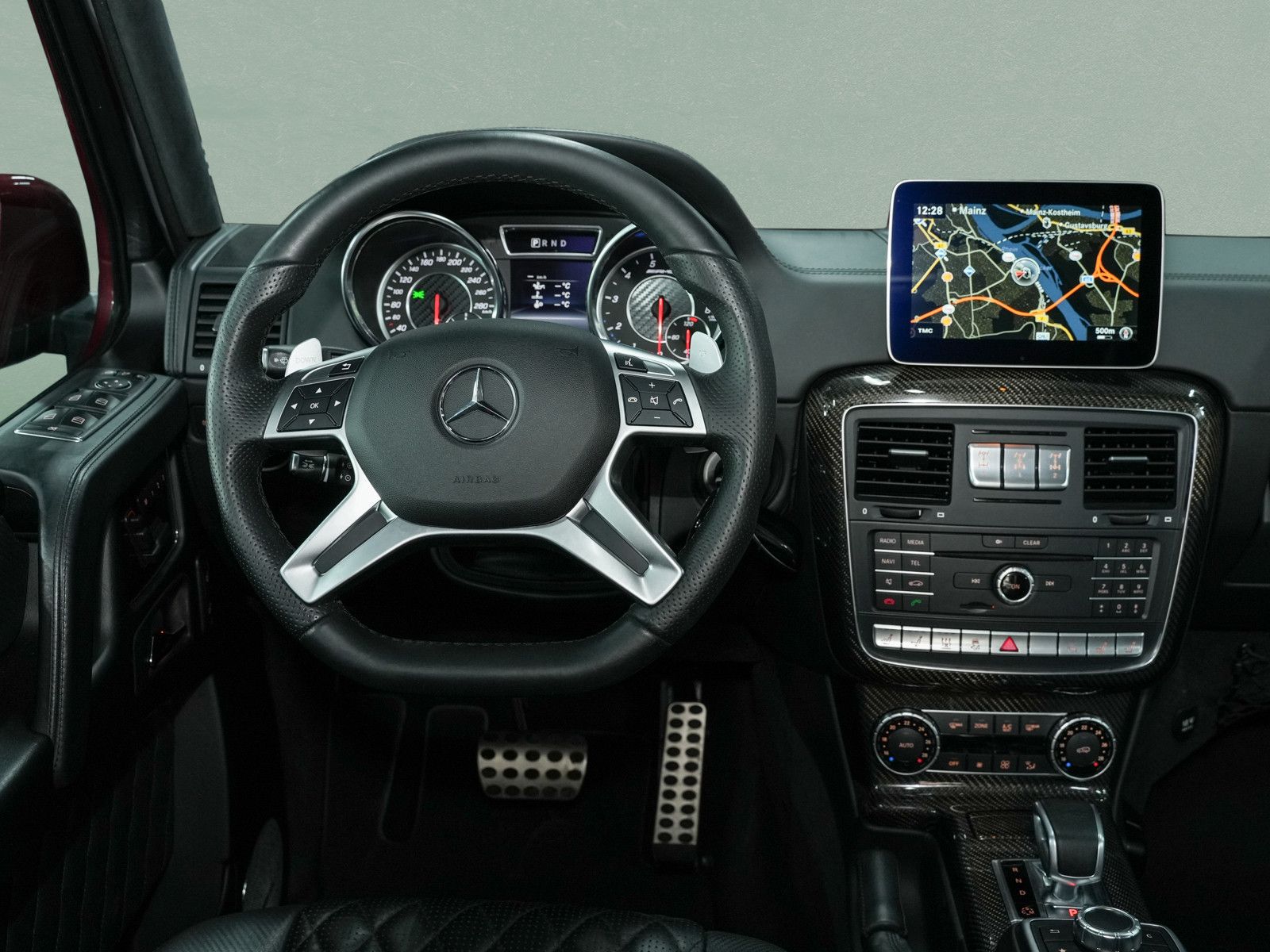 Fahrzeugabbildung Mercedes-Benz G 65 AMG - Fond Entertainment | Standheizung
