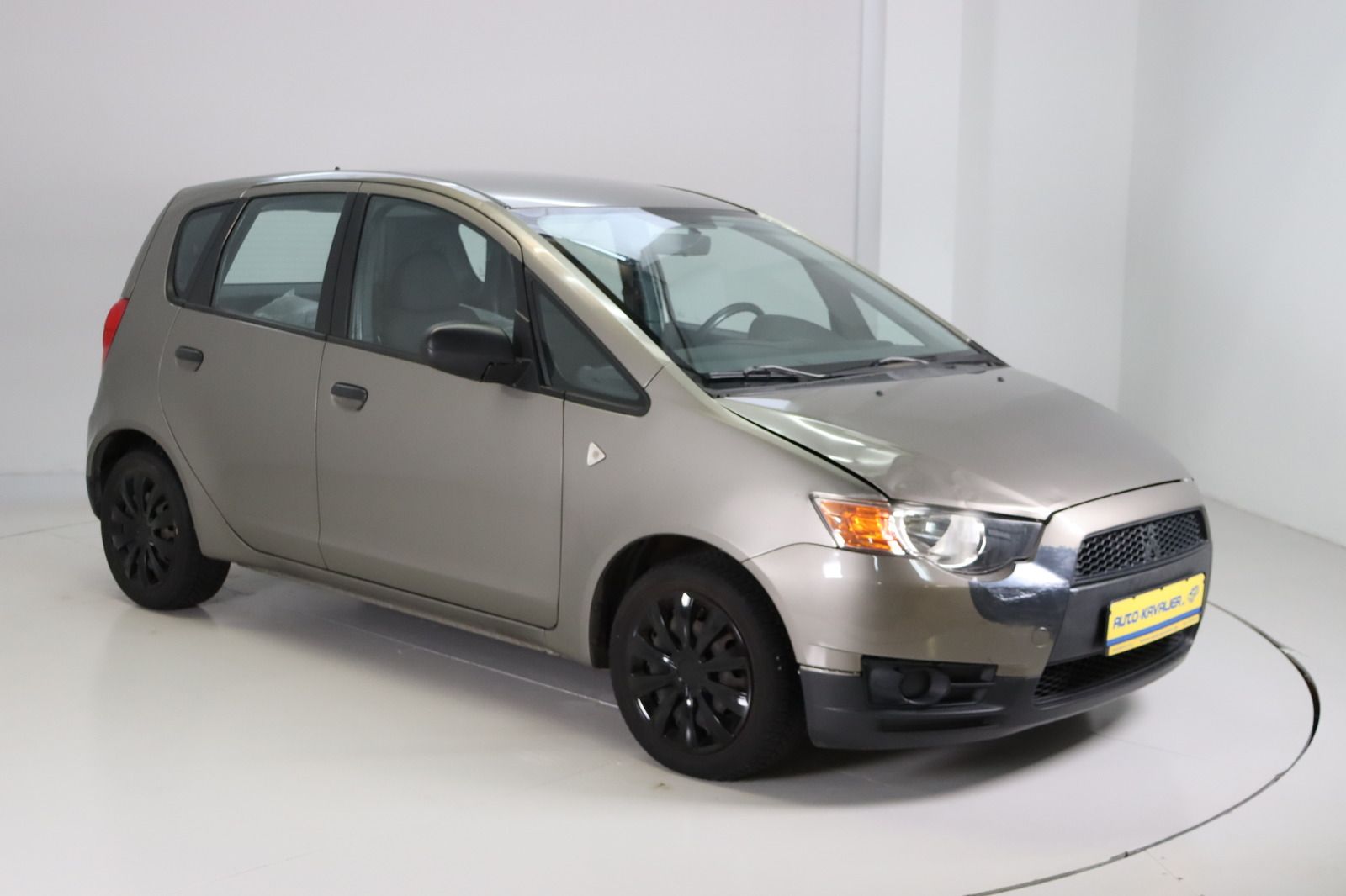 Fahrzeugabbildung Mitsubishi Colt 1.1 wenig Km * HU/AU bis 03.25