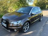 Audi A1 1.4 TFSI S tronic 136kW S line S line - Audi A1: Braun