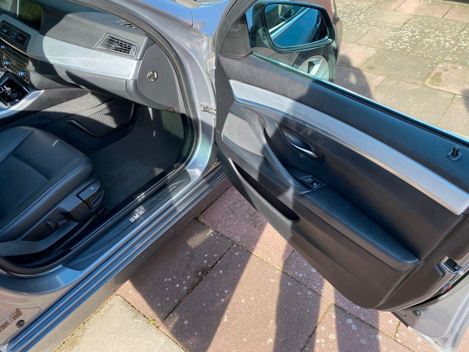 BMW 530 2011 — photo 13