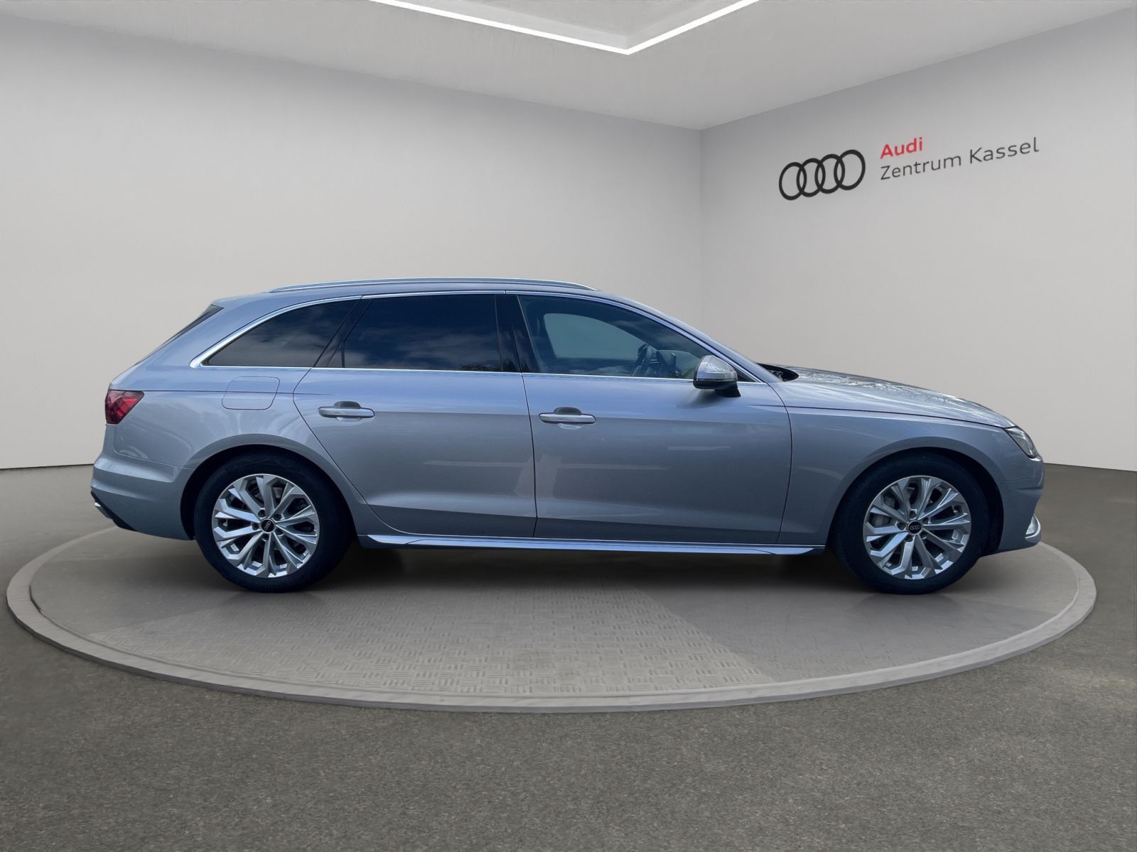 Audi A4 - Bild 8