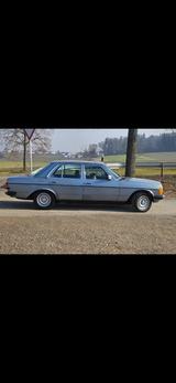 Mercedes-Benz Mercedes W123 300d Automatik lektrisches S... - Mercedes-Benz 300: D W123