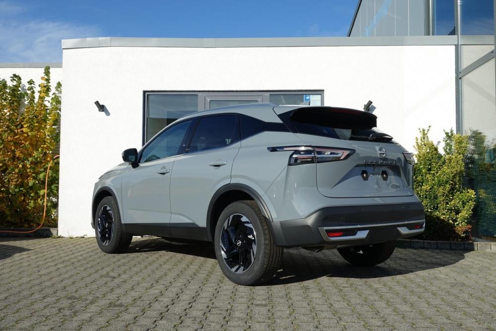 Nissan Qashqai N-Connecta 158PS Xtro WinterPaket SOFORT