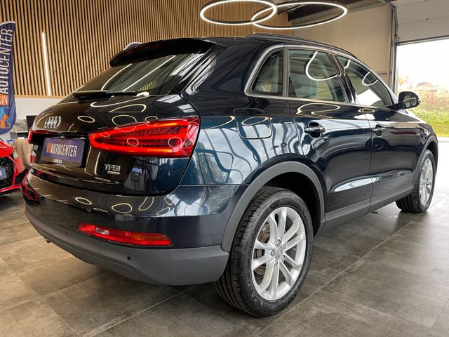 Audi Q3 2.0 TFSI*quattro*BI-XENON*AHK*PDC*SZHZ*