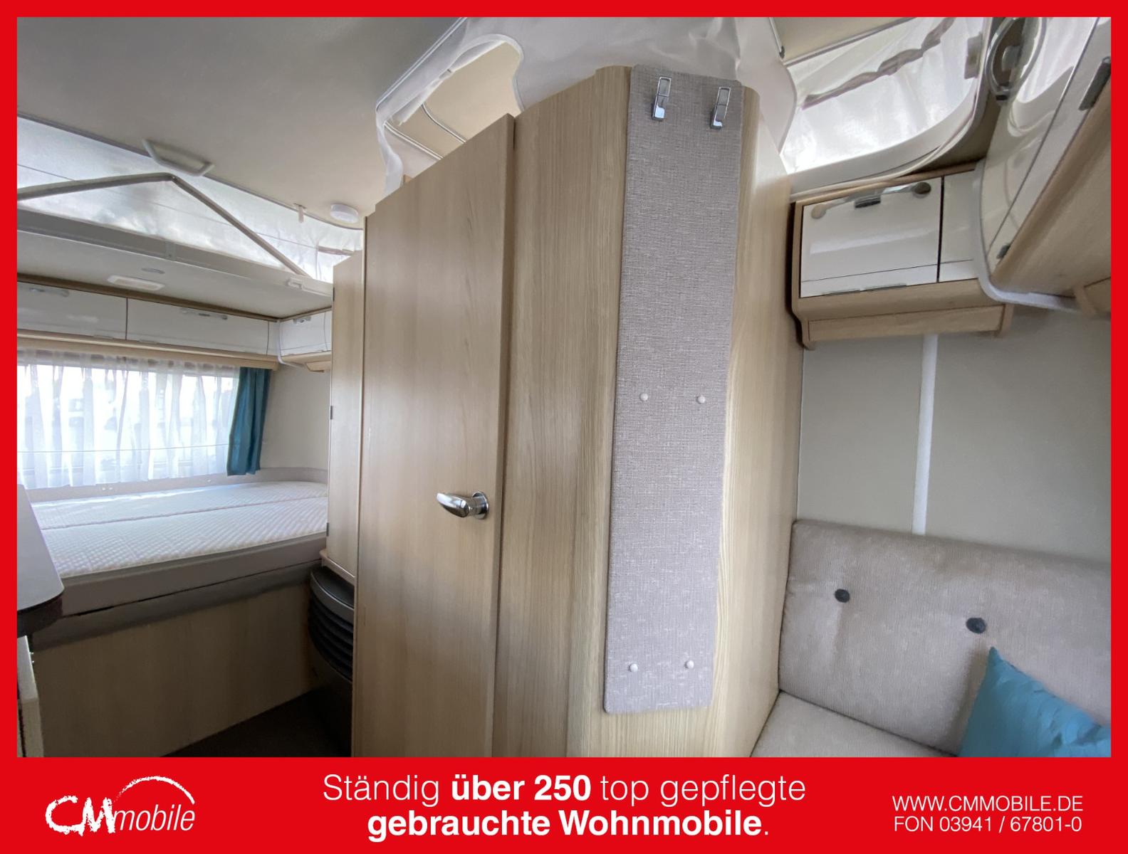 HYMER / ERIBA / HYMERCAR Touring 430 - Aufstelldach - Festbett -