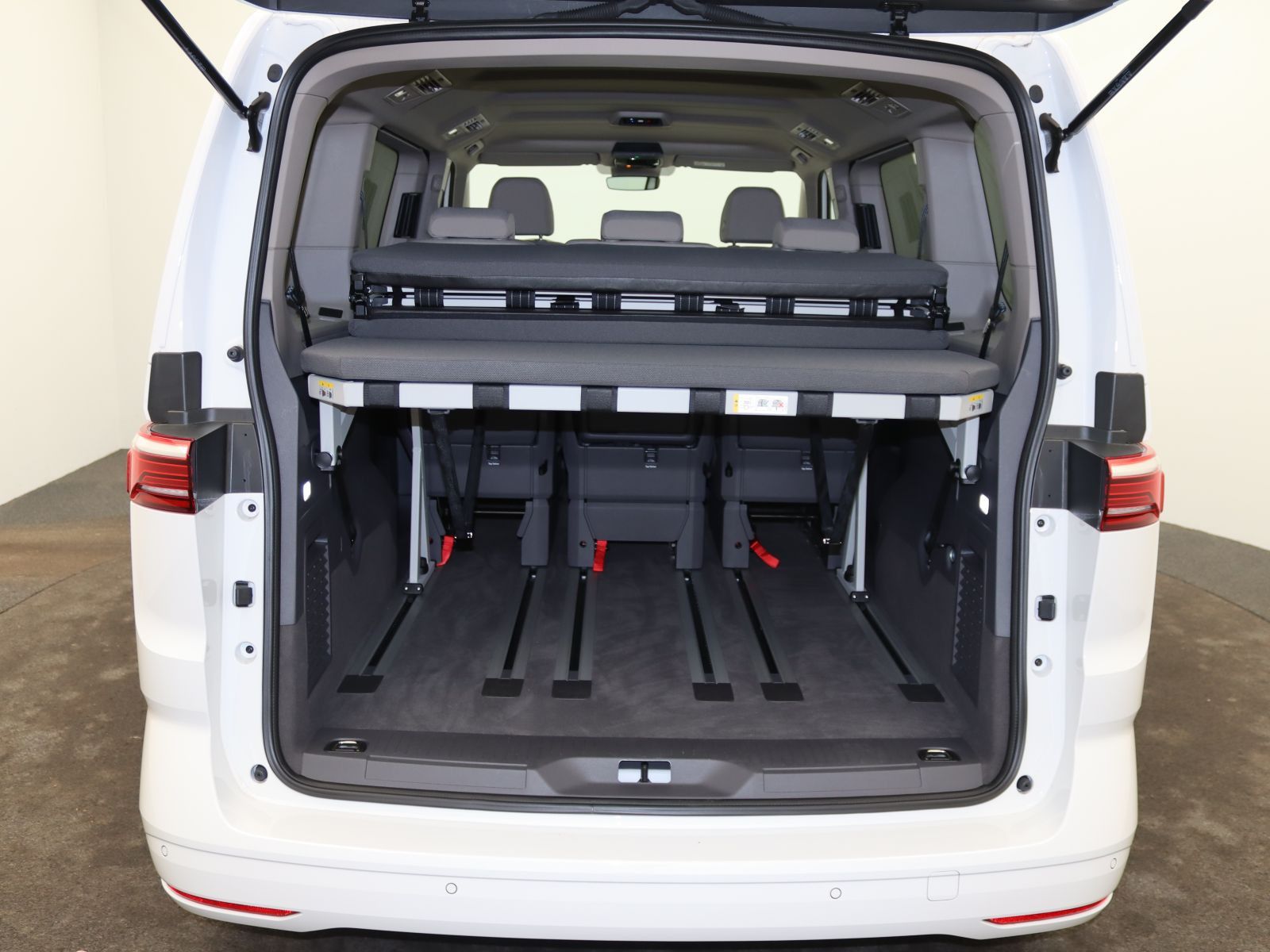 Volkswagen T7 Multivan - Bild 9