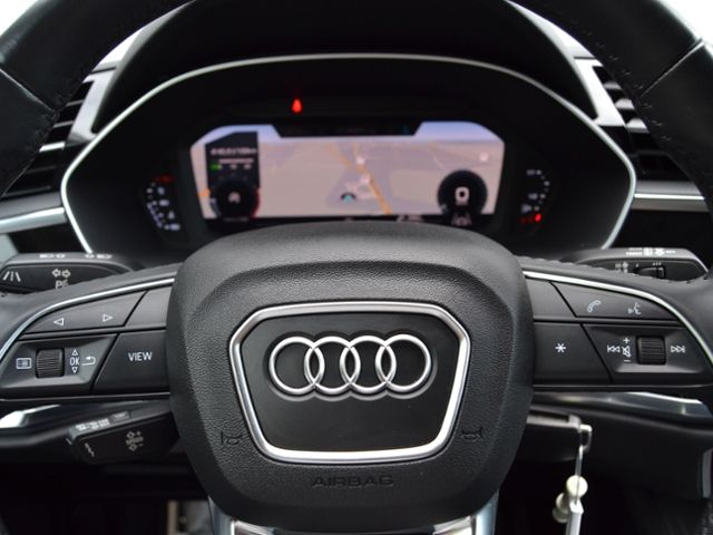 Q3 35 TFSI BLACK-OPTIK/19-ZOLL/LED/NAVI/AVC/GRA/