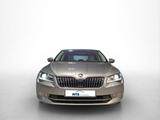 Skoda Superb 2.0 TSI DSG L&K 220PS, Navi, Leder belüft - Skoda Superb: Grau