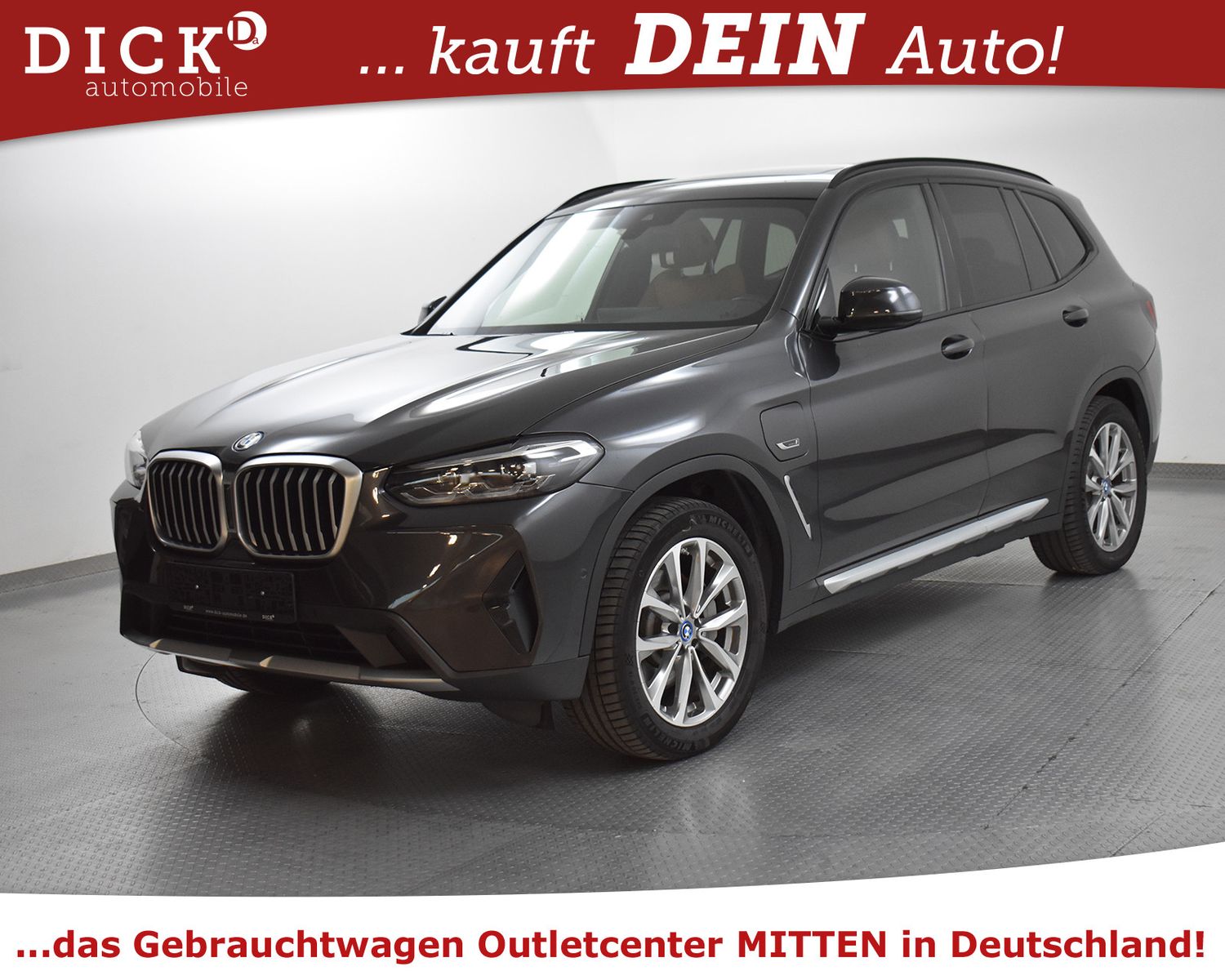 BMW X3 xDri 30e SHADOW+PANO+PROF+VIRTU+KAM+AHK+M19" - Image 4