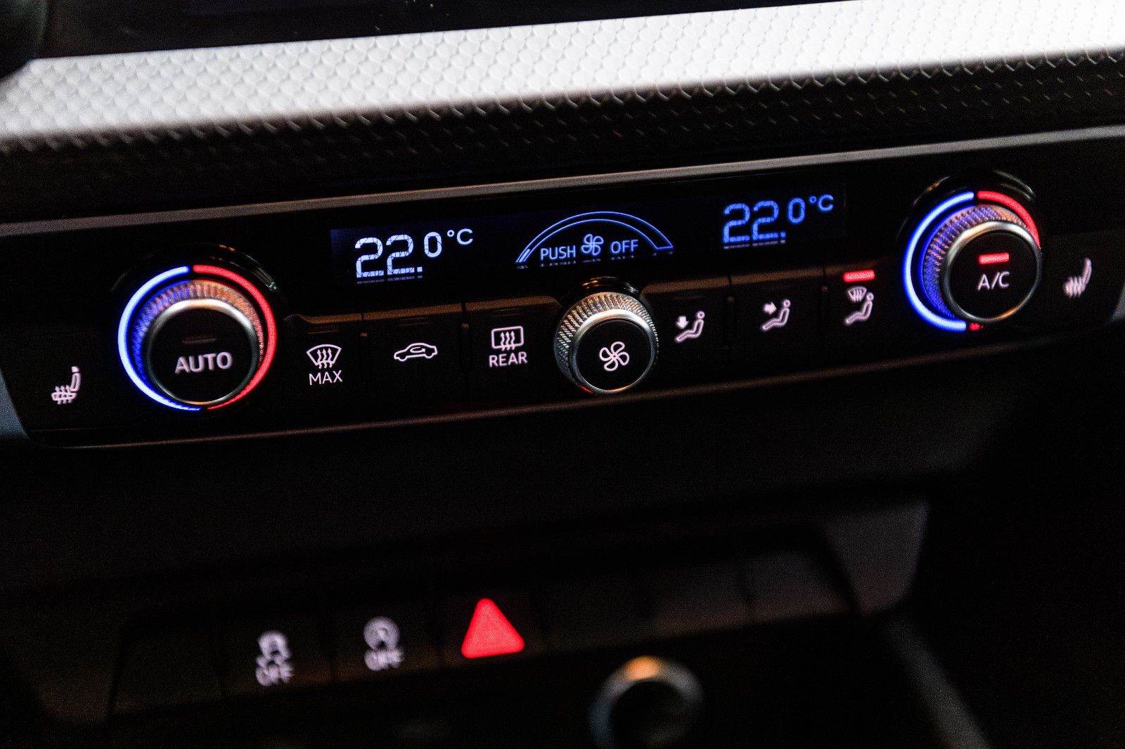 Fahrzeugabbildung Audi A1 Sportback 25 TFSI basis