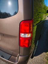 Peugeot Traveller 2,0l BlueHDi 180 S&S EAT6 Active L... - Peugeot Traveller: Van