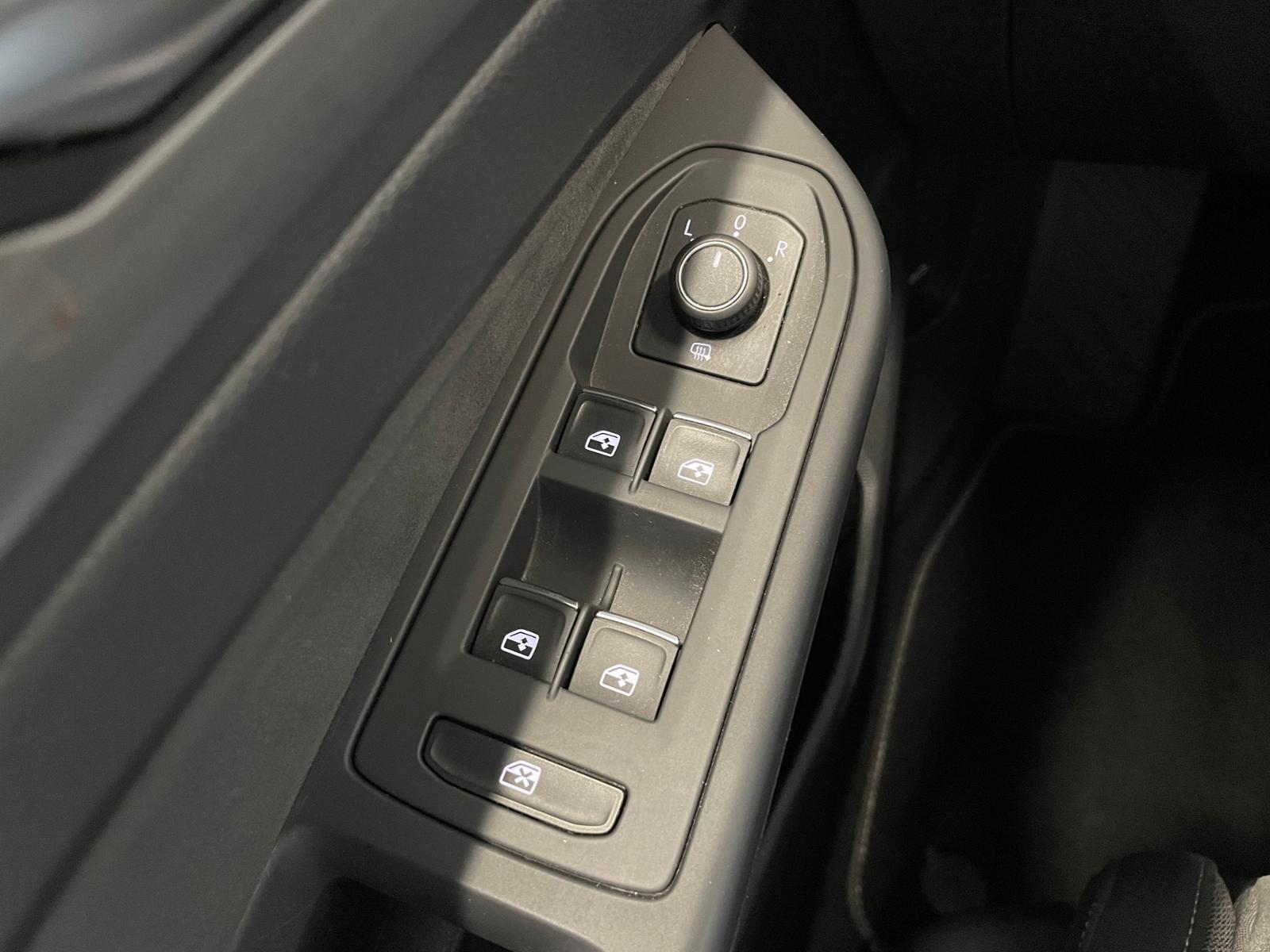 Volkswagen Golf VIII Variant Style 2.0 TDI DSG LED NAVI, миниатюра 23