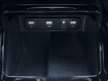 Kia Sorento 2.2D Platinum AWD DCT8 AHK NAV Glasdach