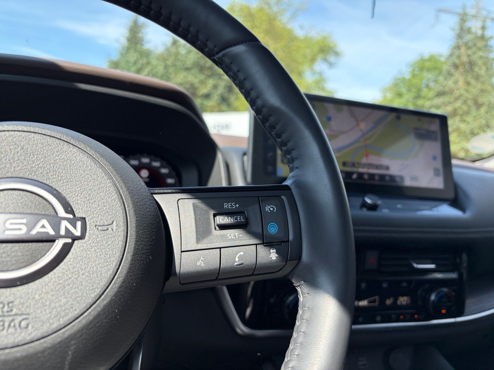 Fahrzeugabbildung Nissan X-Trail 1.5 VC-T e-Power Tekna+ e-4ORCE*360°Kame