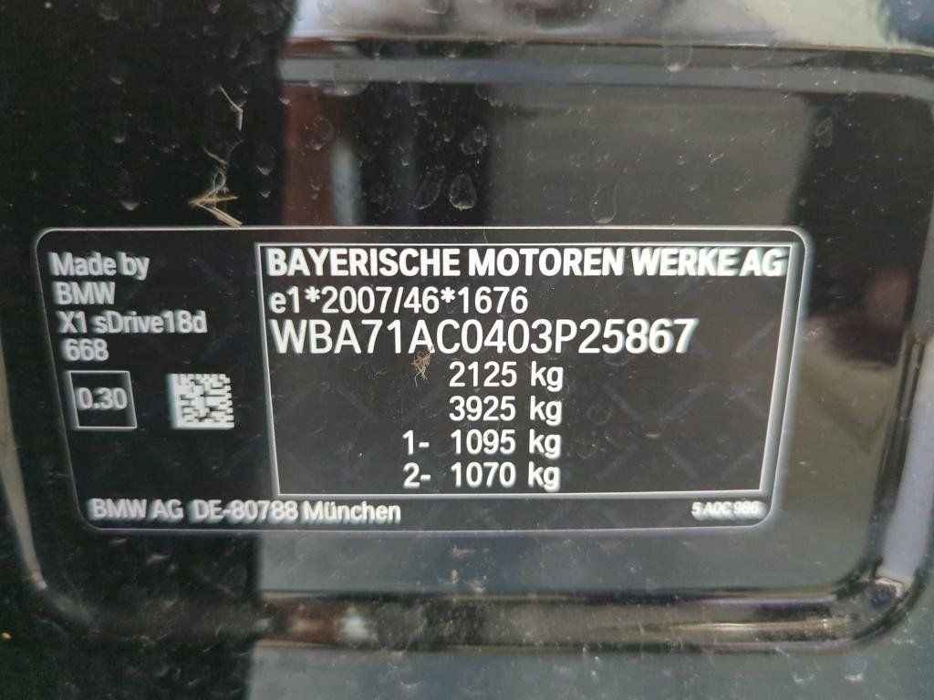 BMW X1 sDrive18d Advantage AHK Pano S-Dach AUT PDC foto 15