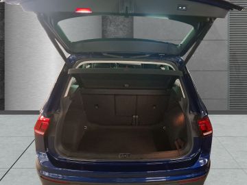 Volkswagen Tiguan - 5
