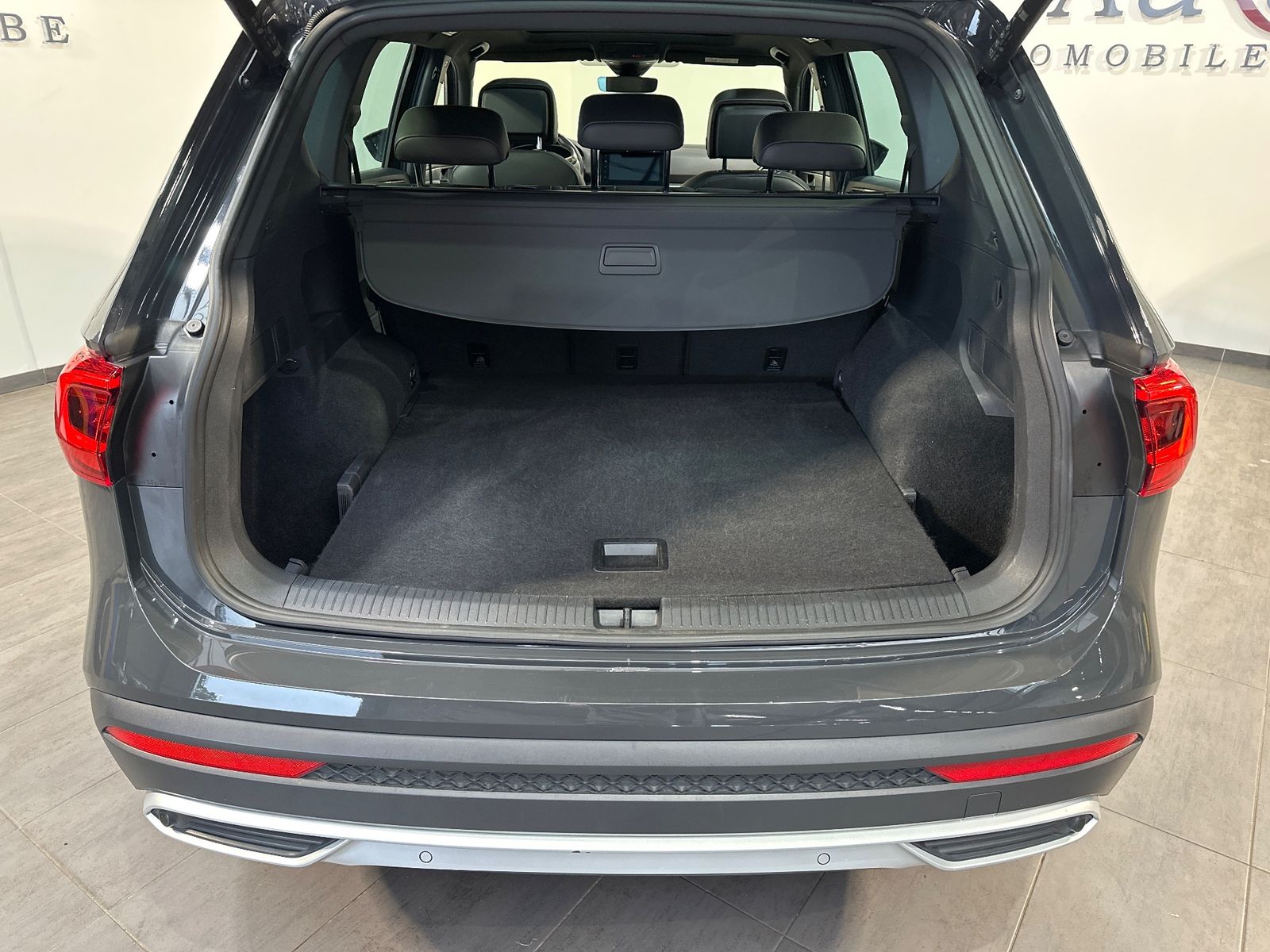Fahrzeugabbildung SEAT Tarraco 2.0 TDI Xcellence NAV+LED+AHK+PANO+KAM