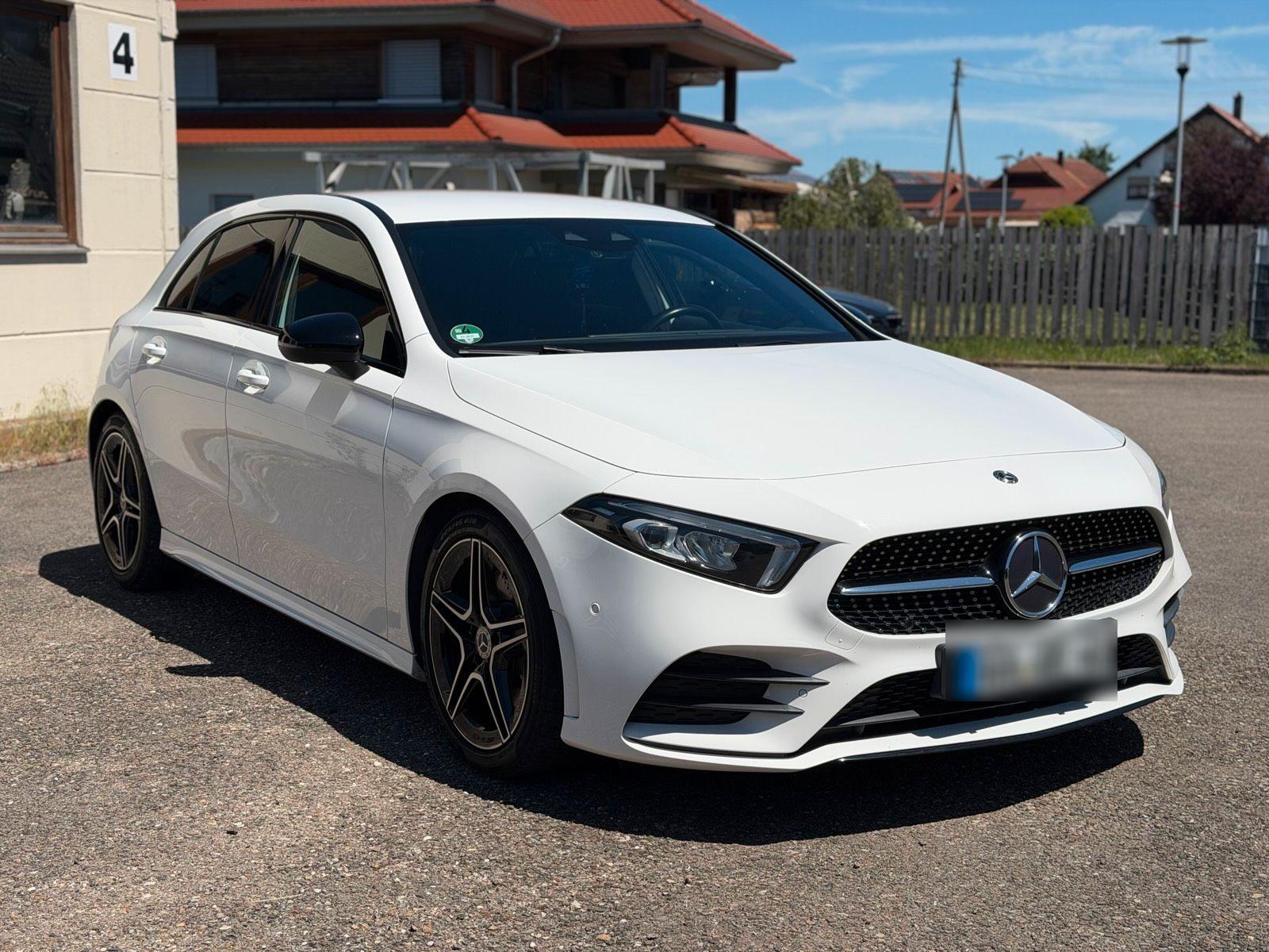 Mercedes-Benz A 220