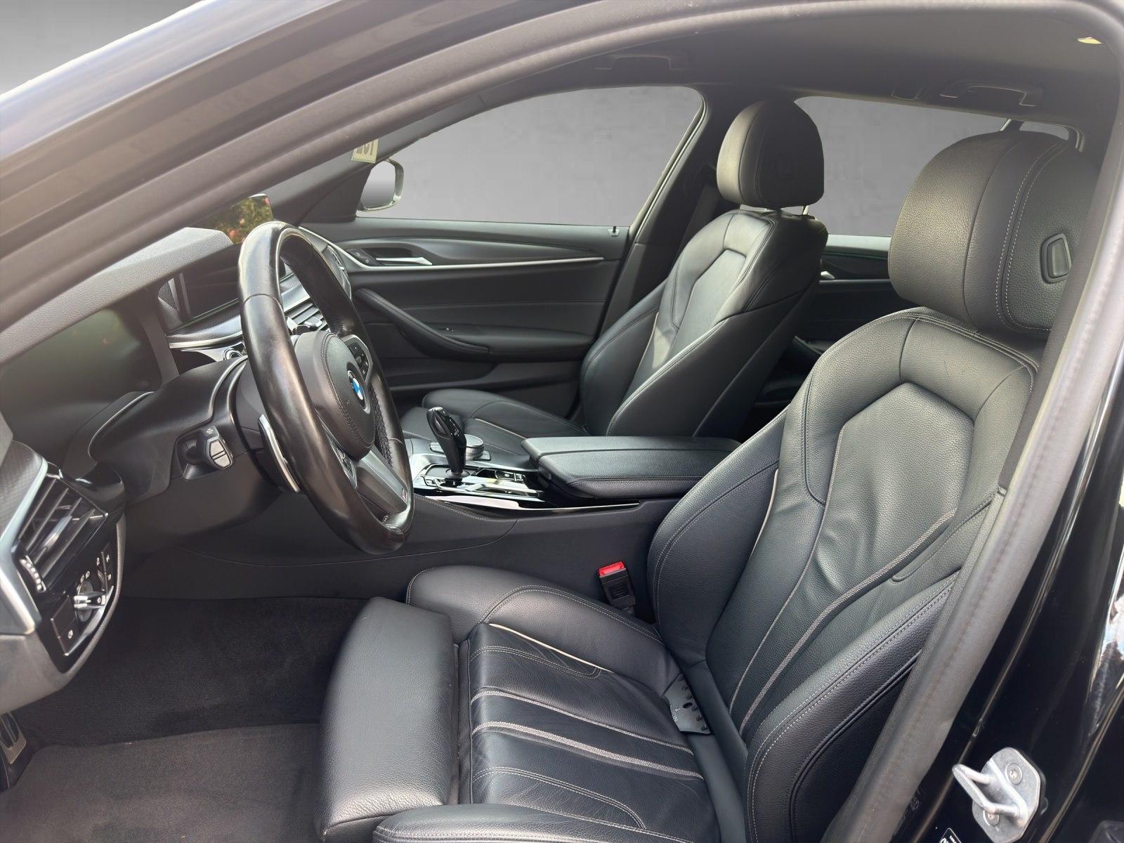 BMW 530d M Sport Leder AHK RFK 4 SHZ