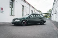 Fahrzeugabbildung Audi RS4 B5 2.7 quattro *Sportec / Goodwood Green*