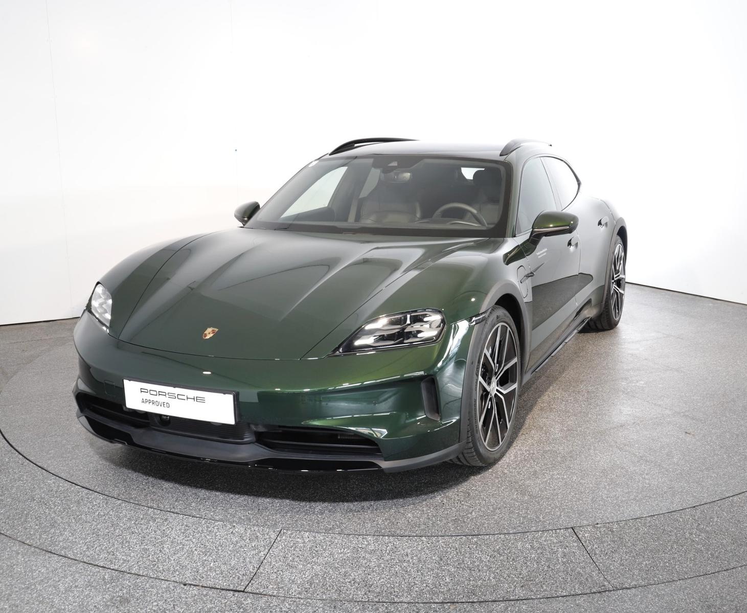 Porsche Taycan Cross Turismo 4