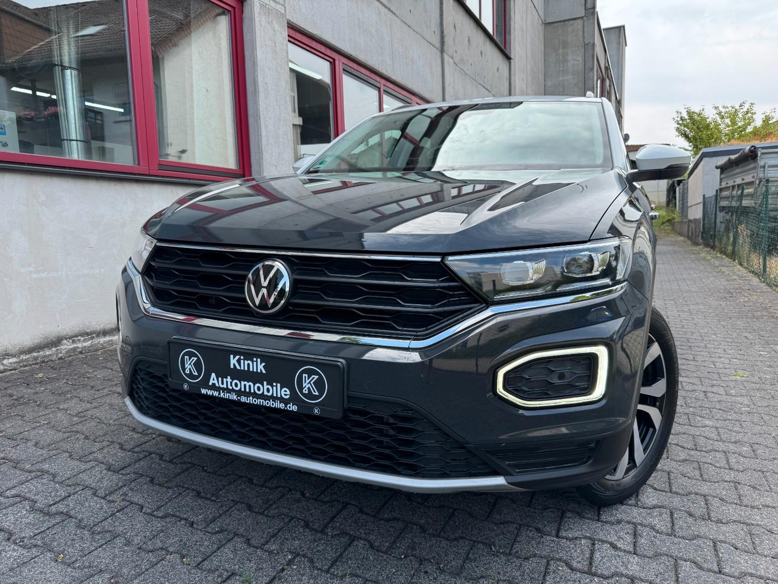 Volkswagen T-Roc 1.5 TSI Active DSG~NAVI~LED~AHK~SHZ~KLIMAA