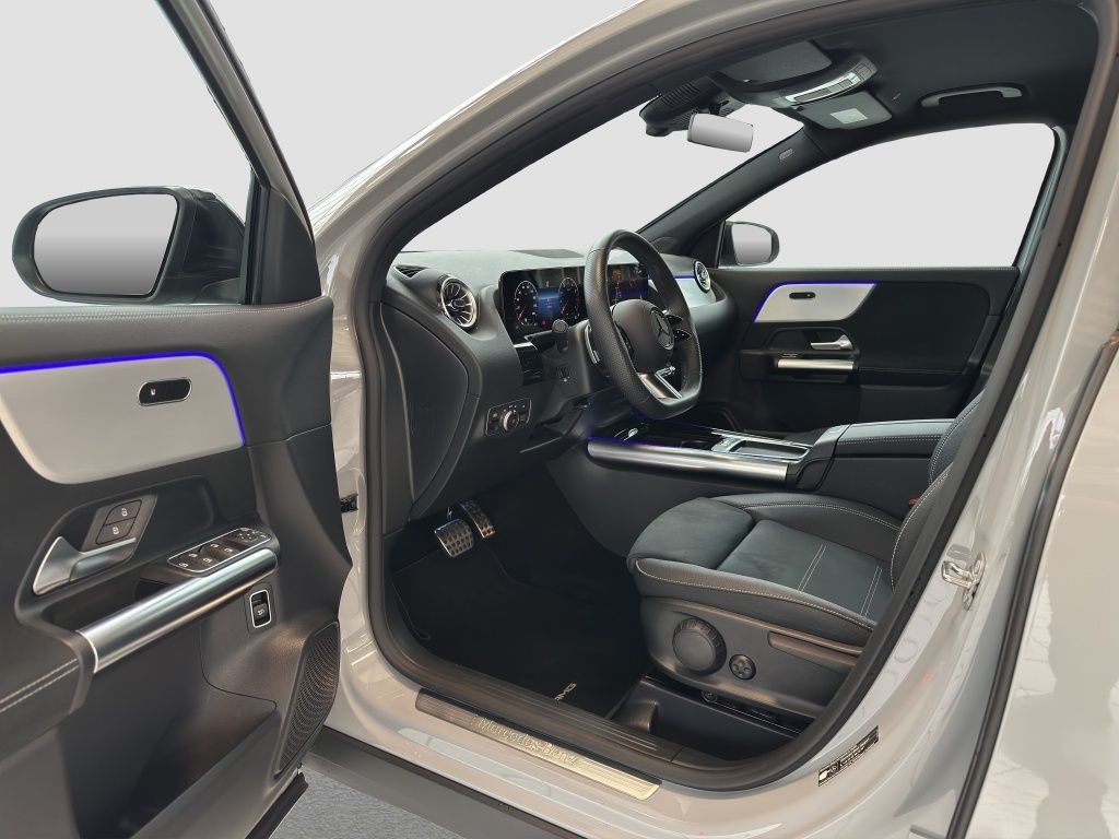 Fahrzeugabbildung Mercedes-Benz GLA 200 AMG Line*NightPaket*Kamera*el.Heckklappe