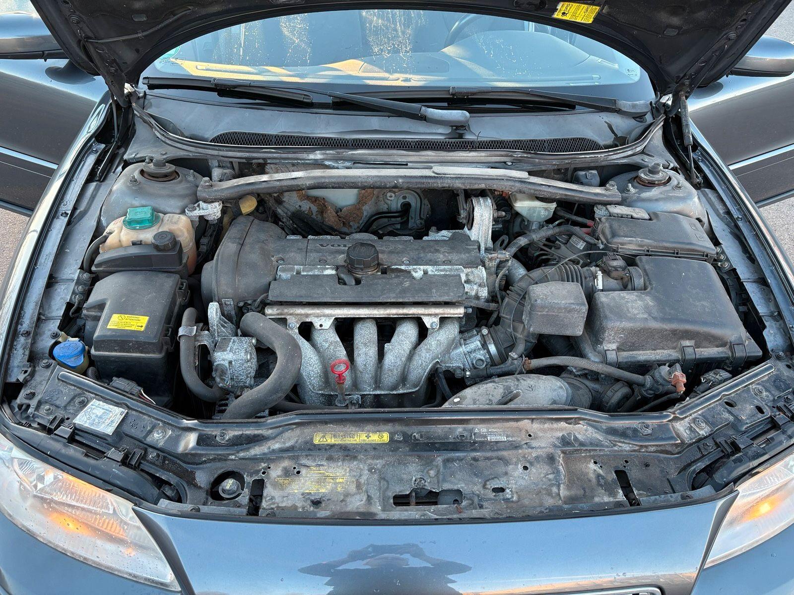 Volvo V70 2006 — photo 10