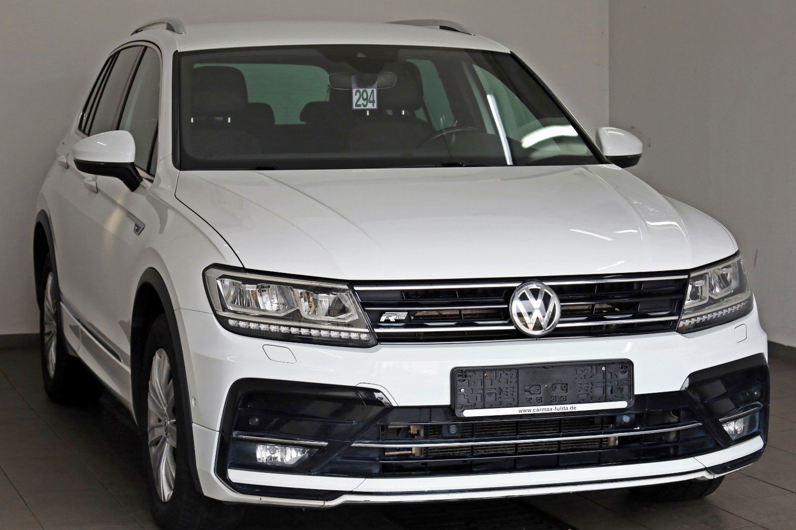 Fahrzeugabbildung Volkswagen Tiguan Highline,R Line,4M,Navi,ACC,Kamera,ParkAs