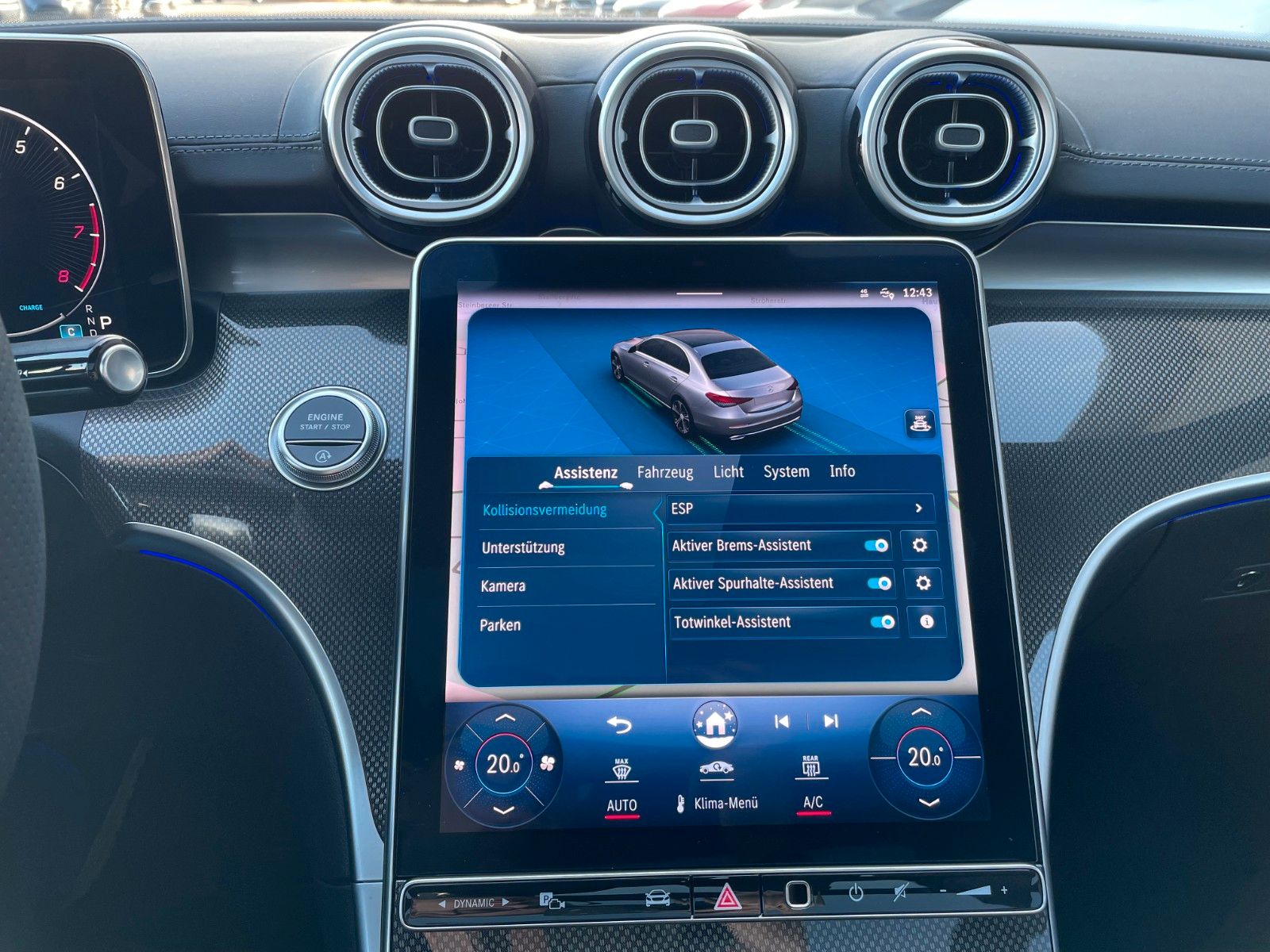 Fahrzeugabbildung Mercedes-Benz C 200 4M AMG Pano+AHK+360°+Digital+Ambiente