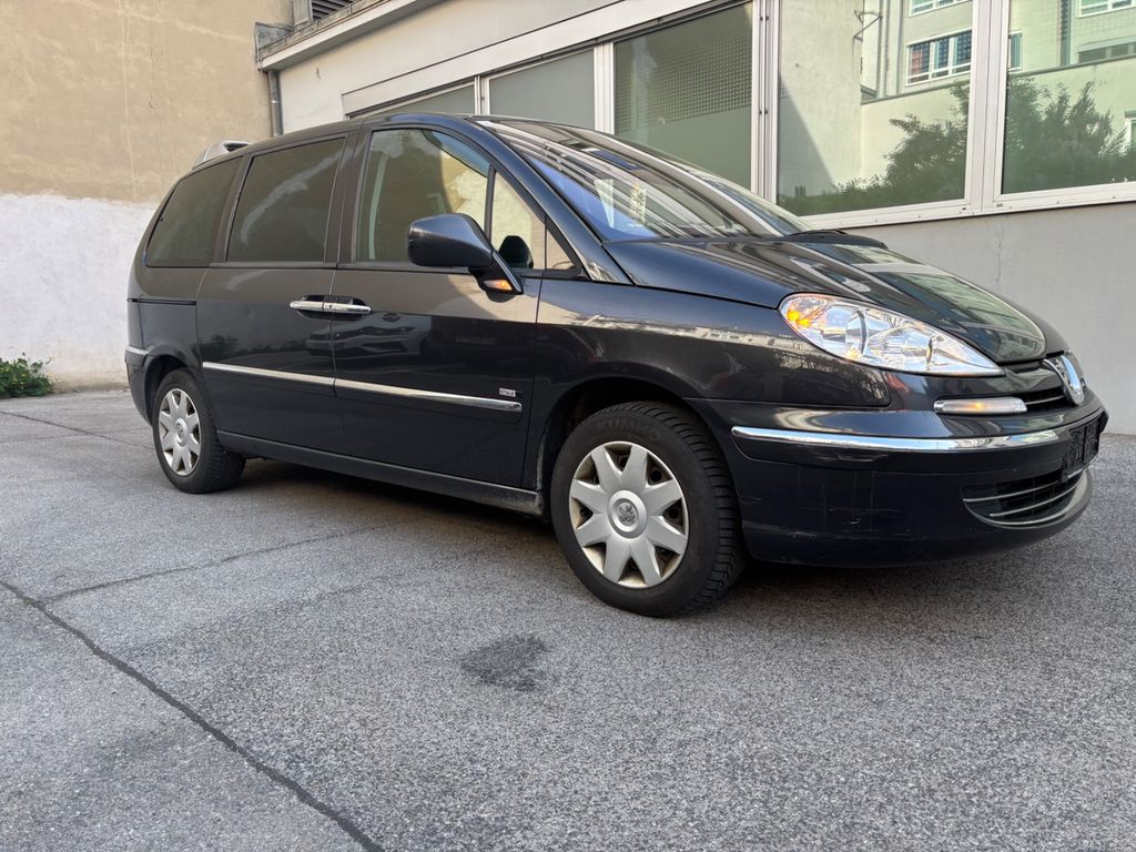Peugeot 807
