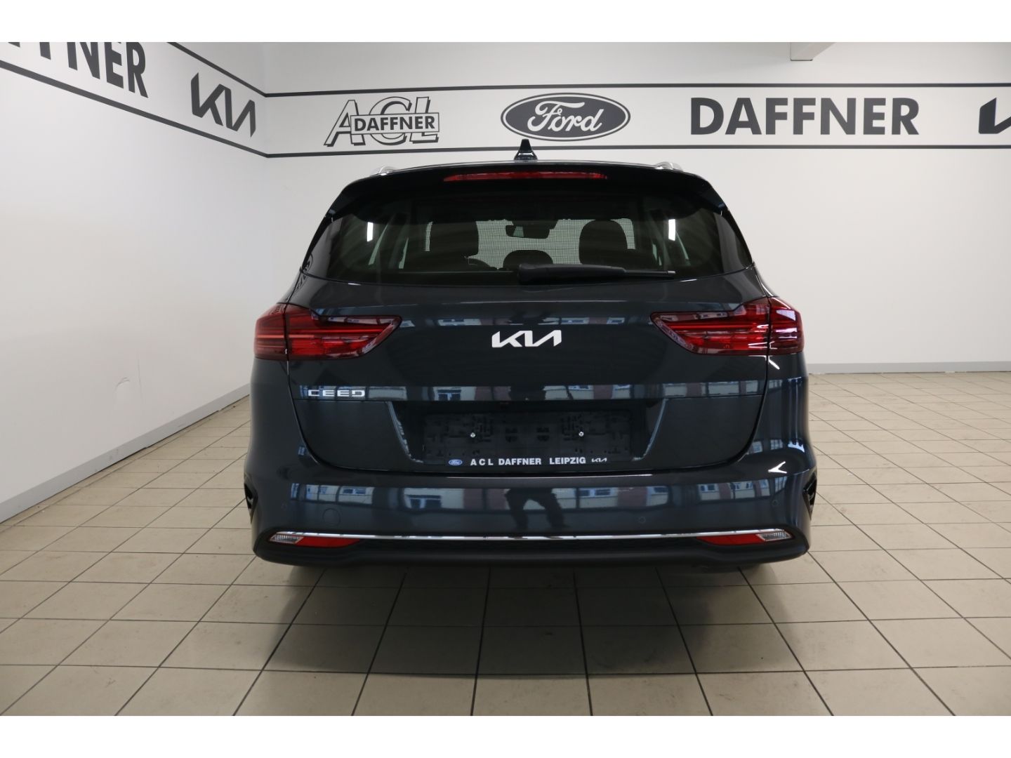 Fahrzeugabbildung Kia Ceed_sw 1,5 T-GDI DCT Spirit  el. Heckklappe DAB