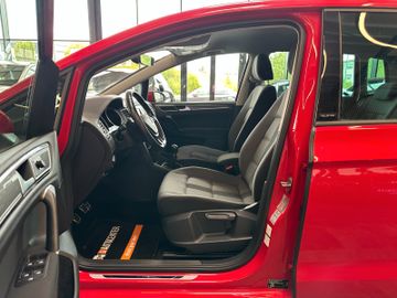 Volkswagen Golf  VII Allstar *LED*Navi*Kamera*AHK Schwenkb*