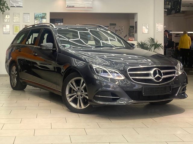MERCEDES-BENZ E 220 CDI Avantgarde BlueTEC Navi Tempo Teillede