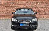 Ford Focus Cabrio 2.0 NAVI KLIMA TEMPOMAT LEDER 18" - Ford Focus aus 2007: Cabrio