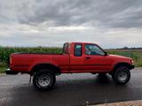 Toyota Hilux 2.4 Benzin + Gas 4x4 pickup - Toyota Hilux aus 1996