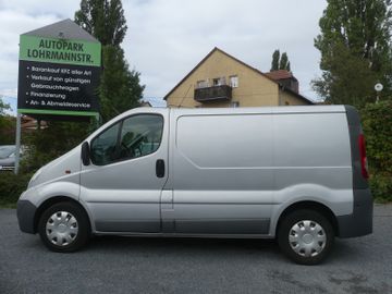 Opel Vivaro - 8