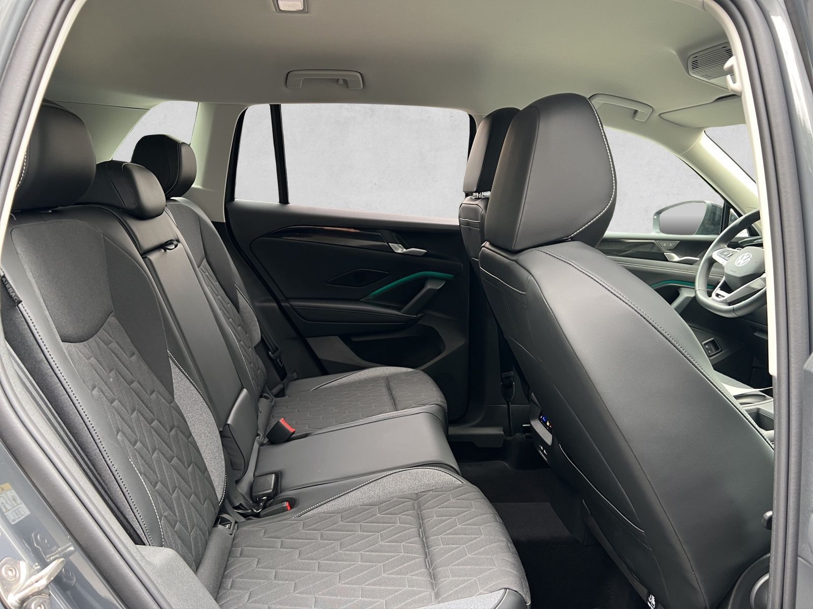 Tiguan Energy 1.5 TSI eHybrid DSG AHK*Navi*ACC