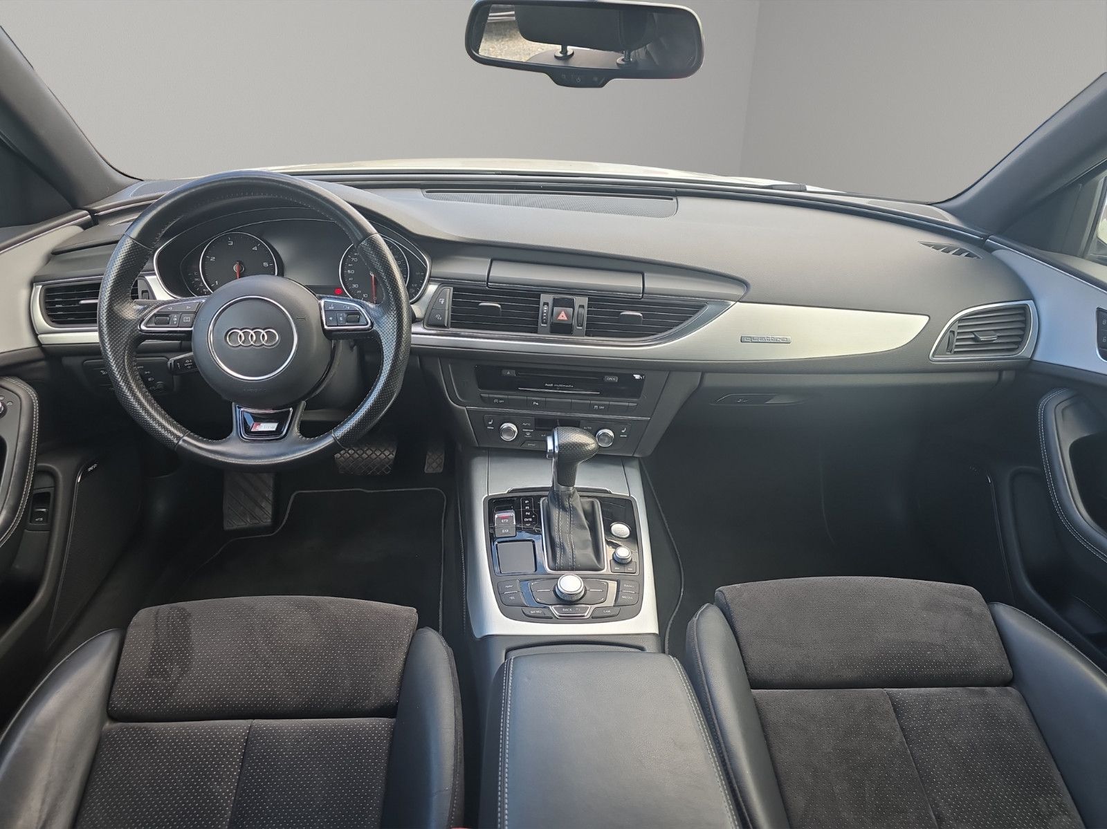 Fahrzeugabbildung Audi A6 Avant 3.0 TDI quattro 3x S-Line Voll