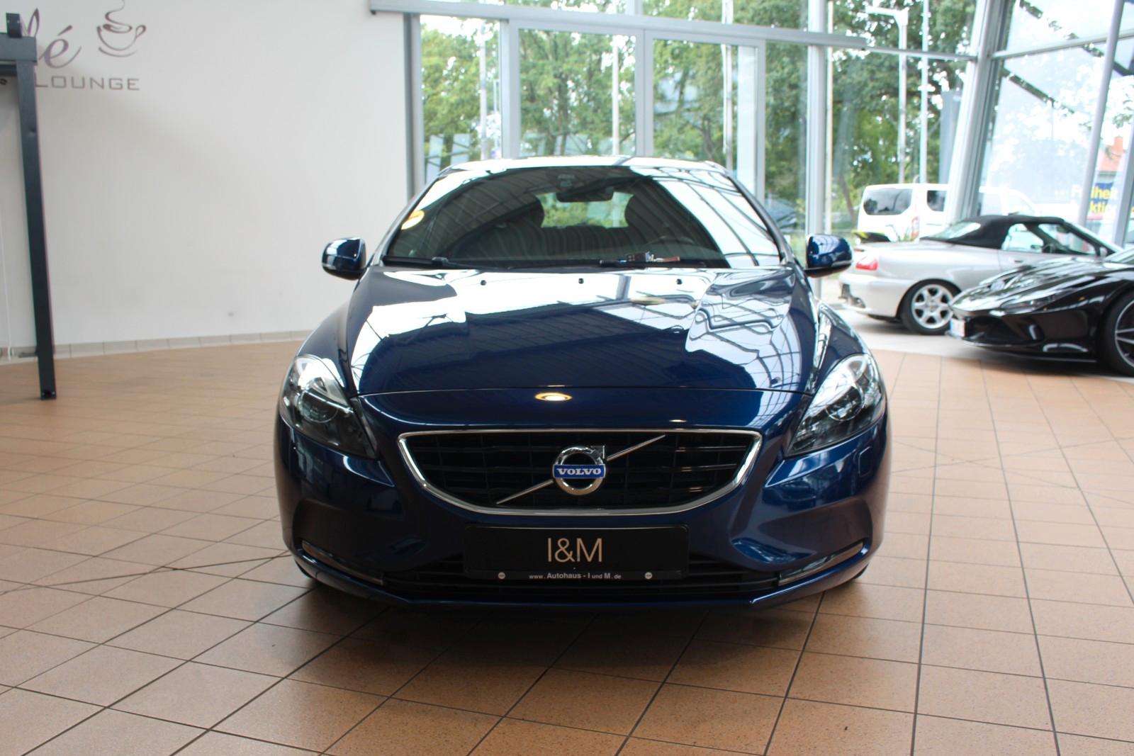 Volvo V40 Ocean Race+Xenon+Navi+PDC+