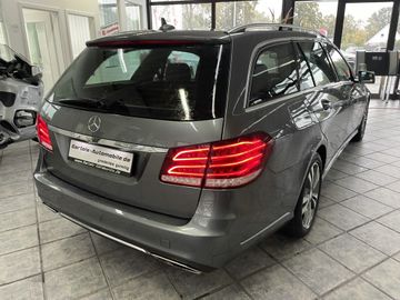 Mercedes E 200 - 8