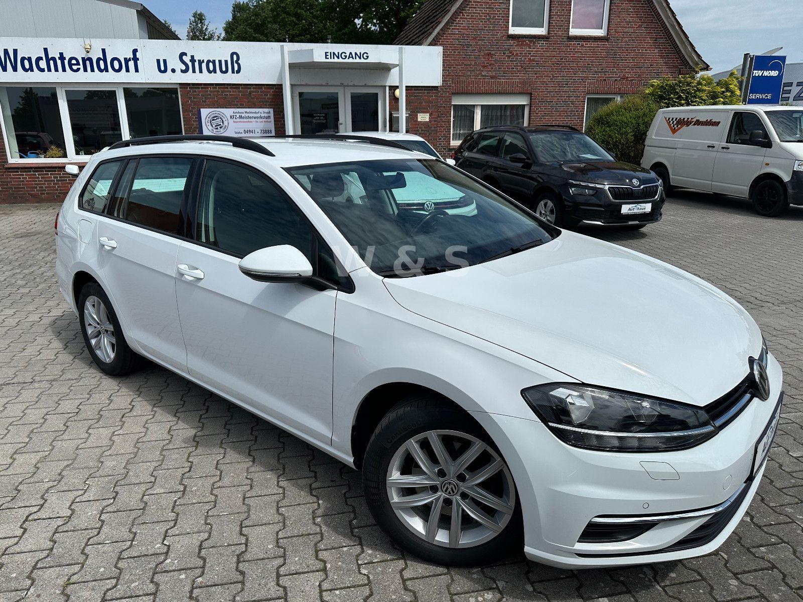 Volkswagen Golf VII Comfortline*DSG*SHZ*KLIMA* imagem 2