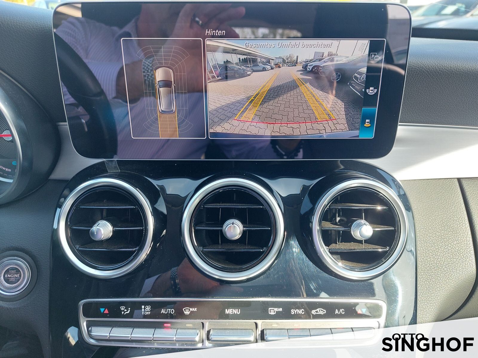 Fahrzeugabbildung Mercedes-Benz C 200 T Avantgarde +dyn.LED+Comand+Rü Kam+Leder+
