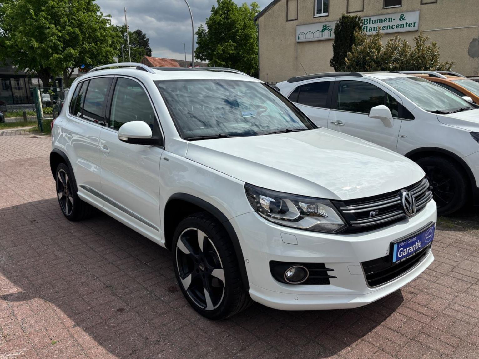 Volkswagen Tiguan Cup Sport & Style BMT 4Motion+R-LINE+1.H.