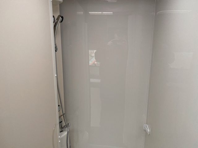 Etrusco T6.9 SB Hubbett Markise Multimedia