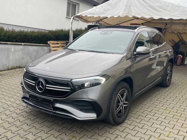 Mercedes-Benz EQA 250 AMG Distronic-Pano-360K-Burmester