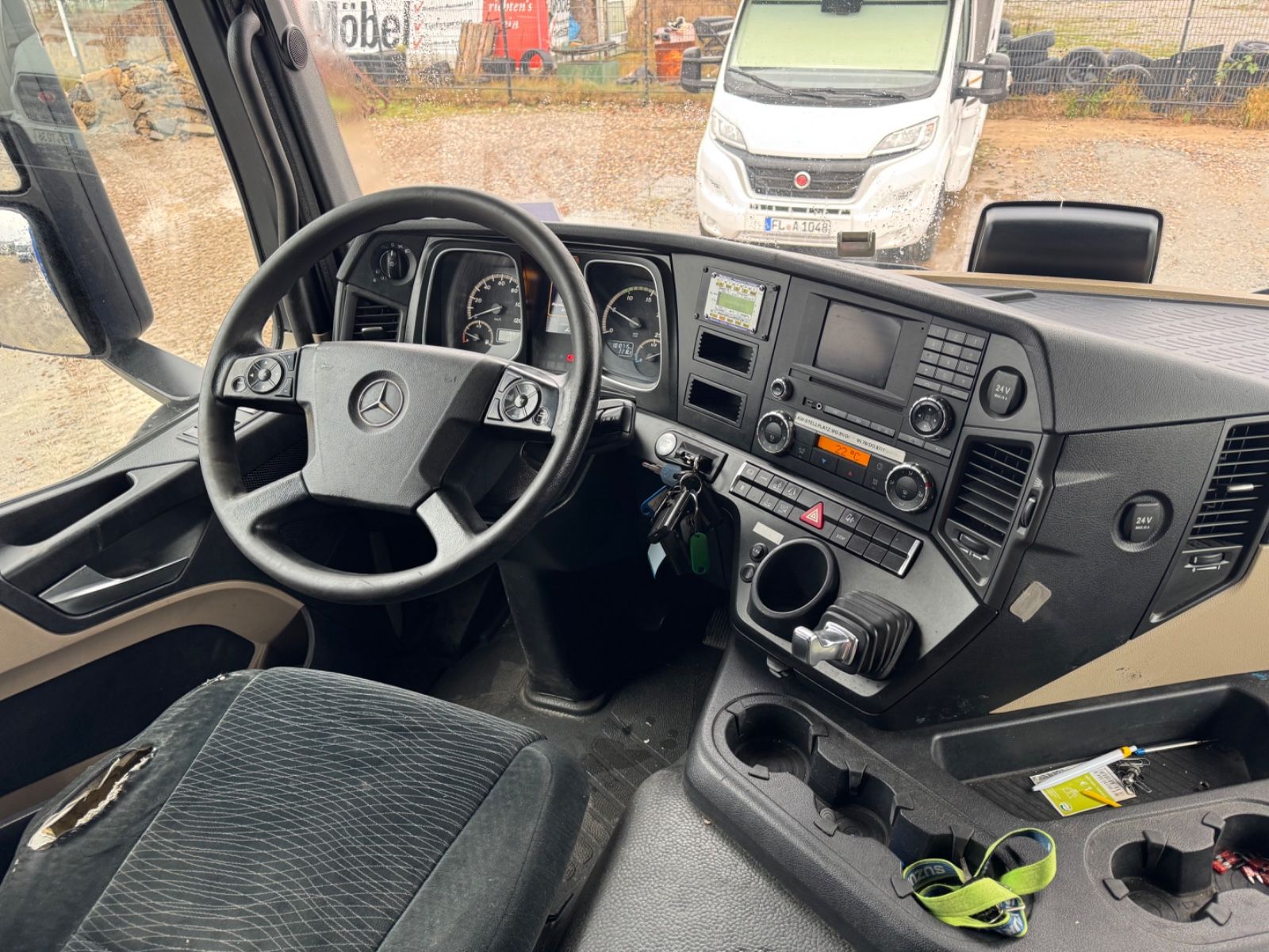 Fahrzeugabbildung Mercedes-Benz Actros 2540